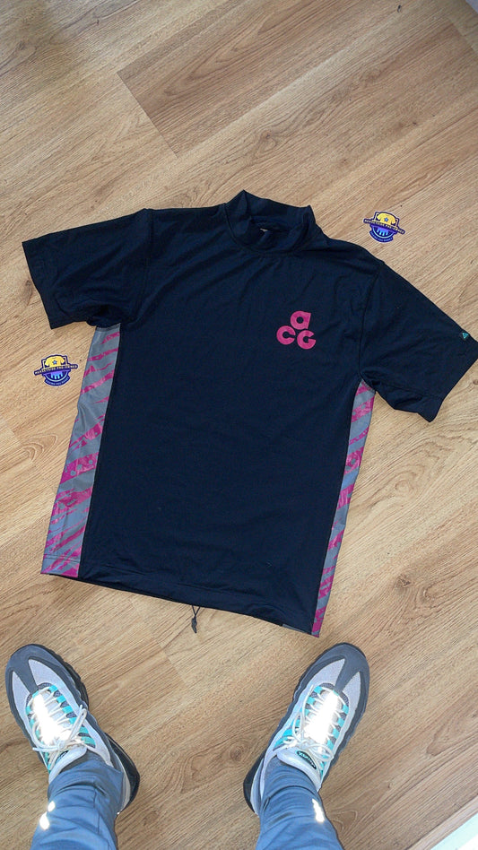 Nike ACG Tshirt